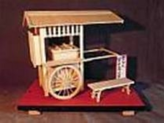 大正・昭和時代の引売りおでん屋台も再現_中田木工竹細工