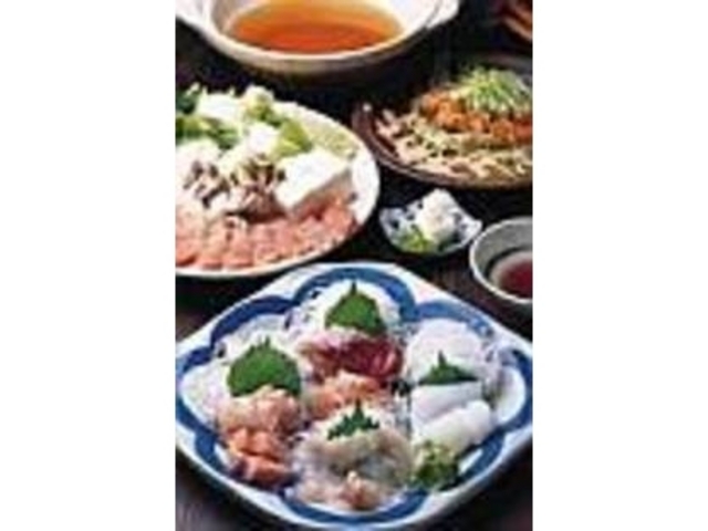 旬の魚が満載の『刺身盛り合わせ』_創作料理 喜作亭