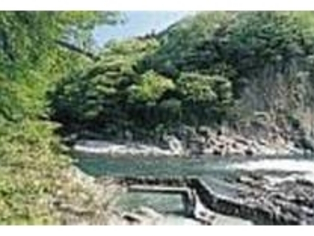 豪快な川音を聞きながら自然を満喫しよう_大川露天風呂