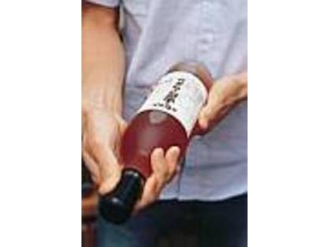 お土産に人気の山屋オリジナルワイン_山屋