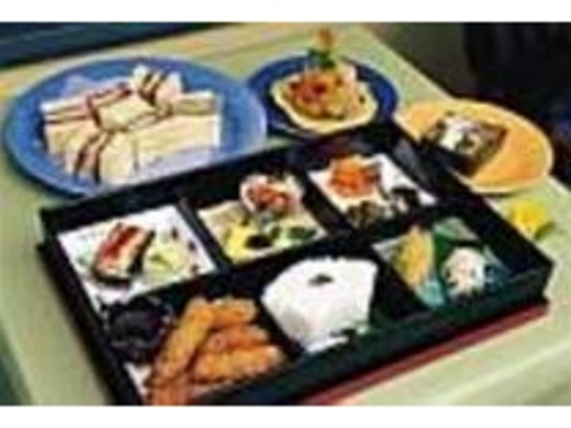 色々なおかずをバランス良く食べられる_ヘルシィバランスの家 芦屋亭