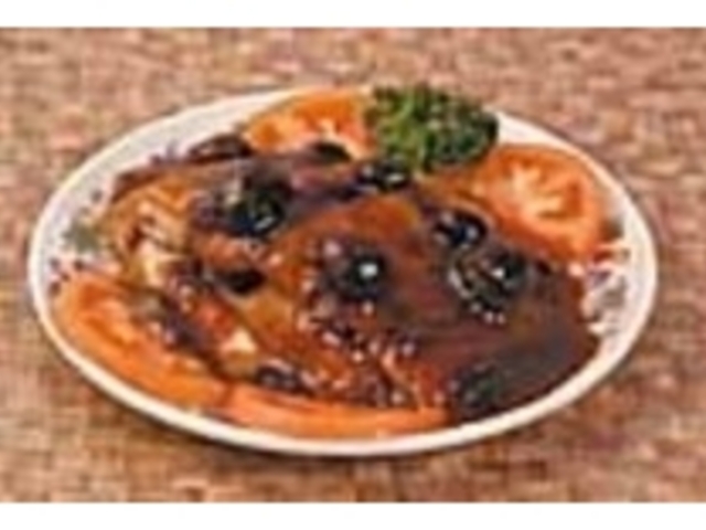 先代からの味『地鶏の梅肉ソースかけ』_広東家庭料理 菜