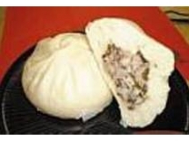 『金華ハム入り黒豚まん』は2個セット販売_紅棉