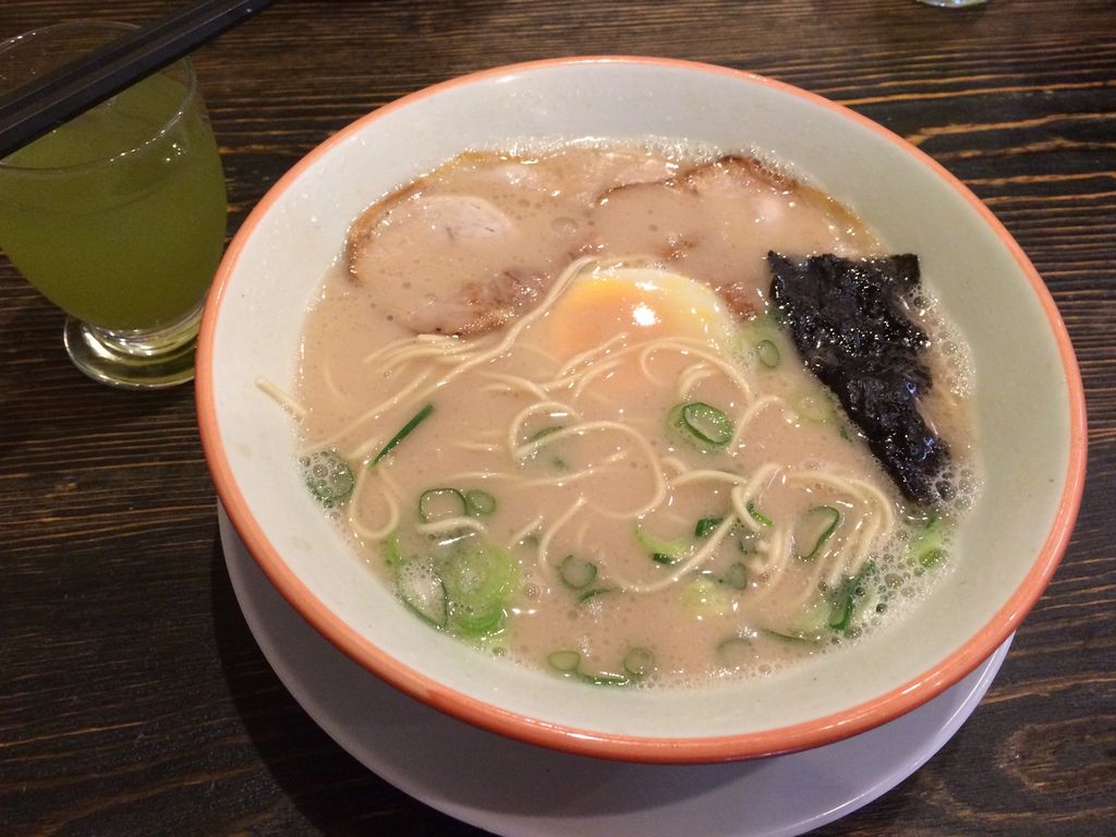 大砲ラーメン本店