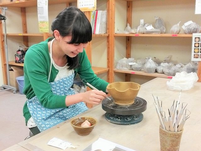 会員コースでは入門カリキュラムから始まり、陶芸の基礎を学びます☆_ゆう工房 名古屋栄教室 ☆陶芸・銀アクセ・ガラス工芸