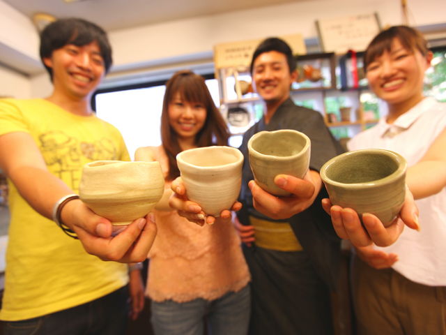 焼き上がったMyカップに笑顔♪使うたびに楽しい思い出が甦ります☆_ゆう工房 名古屋栄教室 ☆陶芸・銀アクセ・ガラス工芸