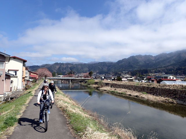 美しい山並みを見ながらサイクリング!_SATOYAMA EXPERIENCE