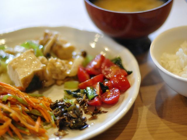 北海道の食材を使った体に優しい手作りのまかない料理です_大沼流山牧場