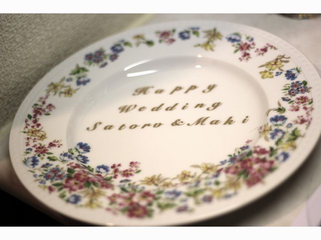 結婚のお祝いに送るプレートも、皆様がよくお作りになるアイテムです。_横浜YSABEL ポーセラーツ&キャンドルサロン