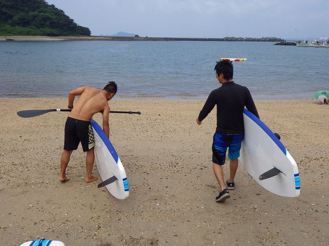 SUP(サップ)で海を探検_恋ヶ浦自然学校