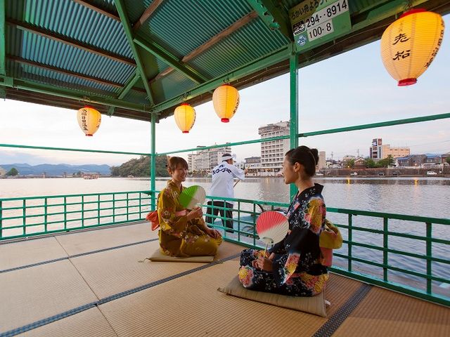 屋形船ナイトクルーズ