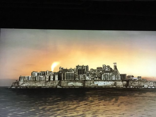 軍艦島の石炭で描きました_軍艦島コンシェルジュ