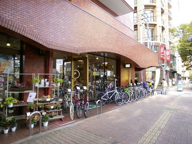 サイクルショップ クロスカントリー けやき通り店