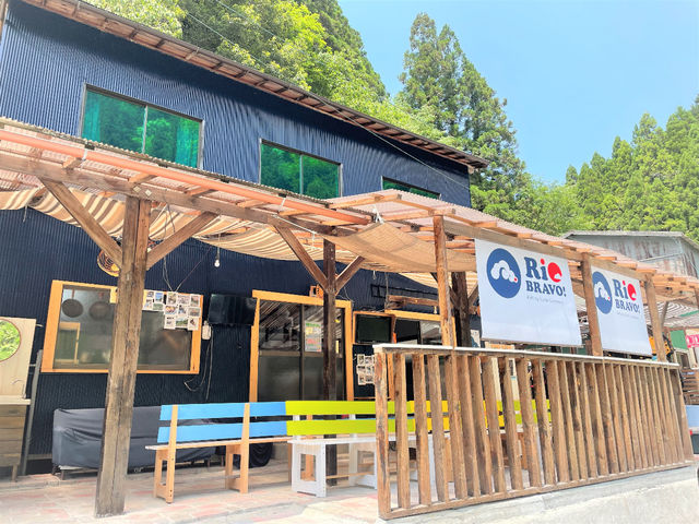 温水シャワー完備!開放感あるベースでお待ちしております。_RioBRAVO!
