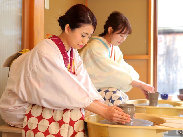 レンタル着物で陶芸も出来ます_嘉祥窯陶芸教室