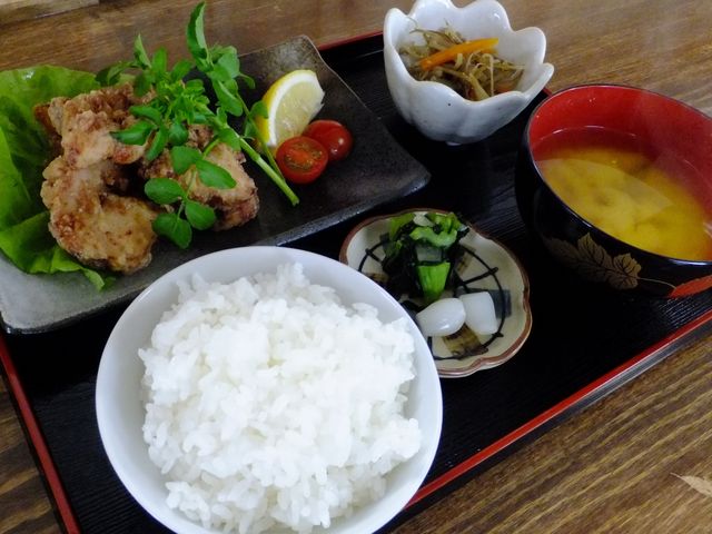 日替わり定食600円(一例)_日曜工房