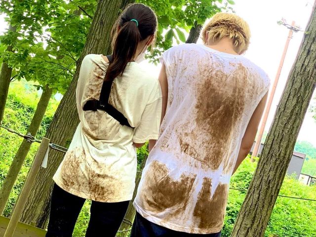 背中が汚れる事も?!
お着替えのご持参をおすすめします!
_フォレストアドベンチャー・秩父