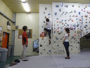 ロックオンクライミングジムの写真4
