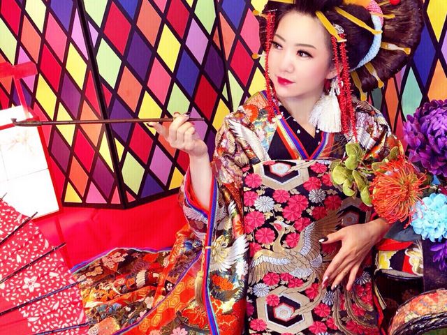 変身スタジオ 艶蓮(Adebasu)