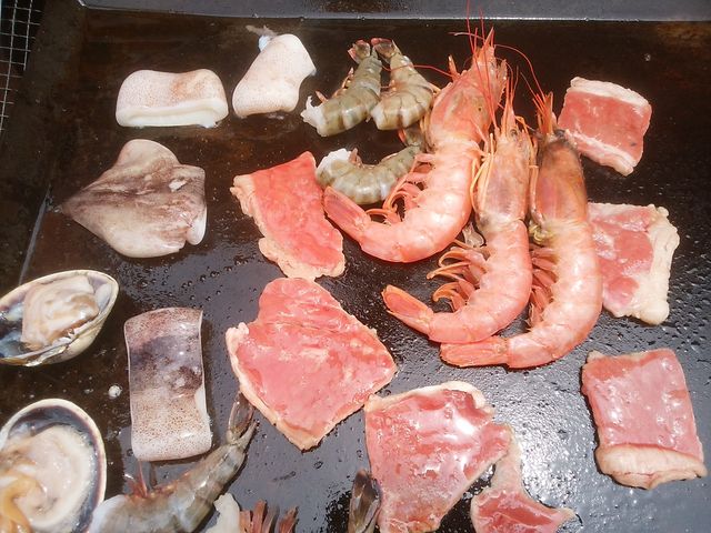 海鮮や肉など新鮮な食材がいっぱいです。_民宿オサキ