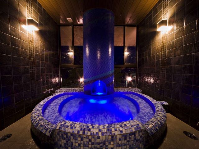 和歌の浦温泉 萬波 MANPA RESORT 日本スタイル