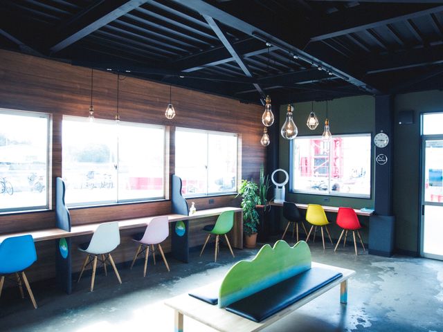 レンタサイクルは由良港待合所にて受付・貸し出します。_株式会社ごごしま