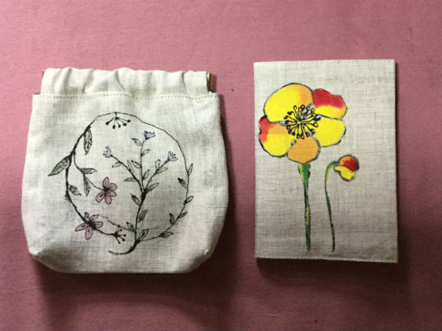 体験してくださった方の品。ワイワイ楽しく描きました_アトリエ蔦風庵