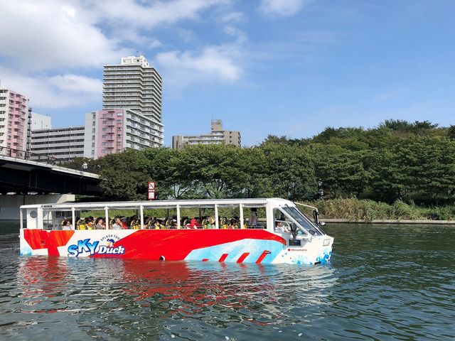 2階建てオープンバス『スカイバス』・水陸両用バス『スカイダック』