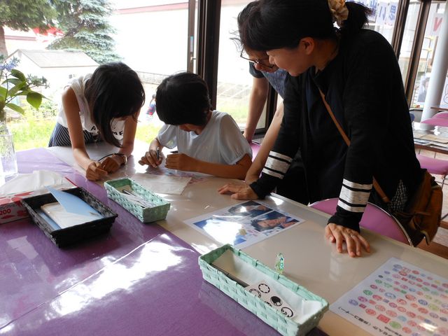 池の平ファミリーランド影絵美術館内ガラス体験館