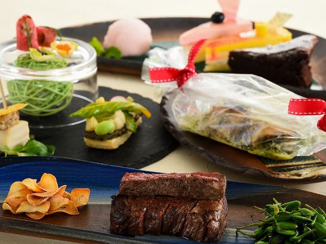 仲間と過ごす隠れ家ランチイメージ_鉄板焼 護佐丸/ホテル日航アリビラ