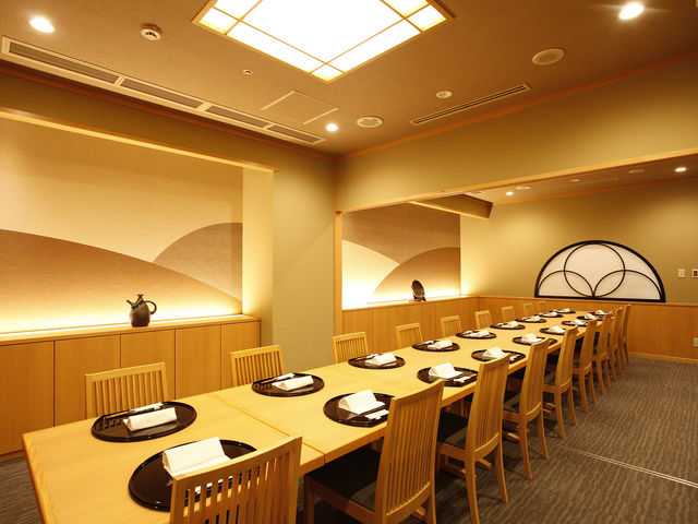 佐和店内個室イメージ_日本料理・琉球料理 佐和/ホテル日航アリビラ