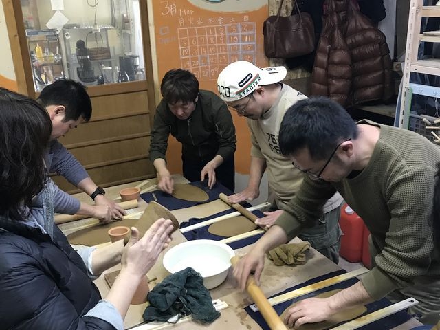 チームで来ました!_陶芸体験工房ウサジ工房