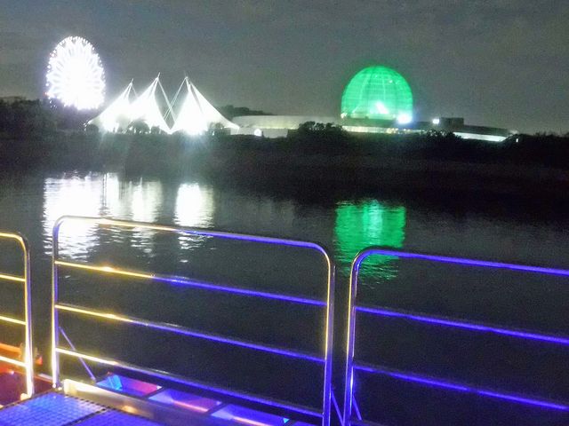 夜景の美しさも倍増です♪_つり船・屋形船 岩田屋