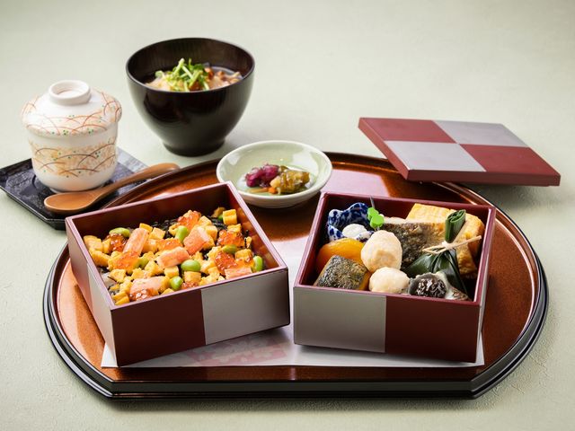 【初夏のプリフィクスランチコース】瑠璃_浅草東武ホテル SEASON'S RESTAURANT 壱之壱