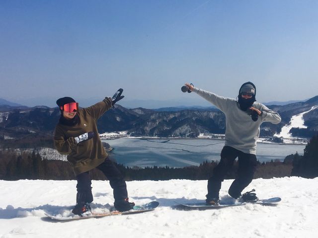 はじめての方からエキスパートまで!みんなで楽しく上手になろう(^_-)-☆_白馬さのさかスノーボードスクール