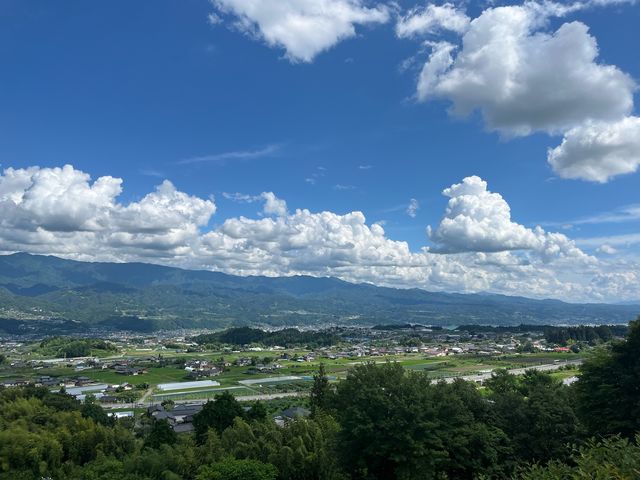 南アルプスが一望出来る、自然いっぱいの町です_信州たかもり町北村農園