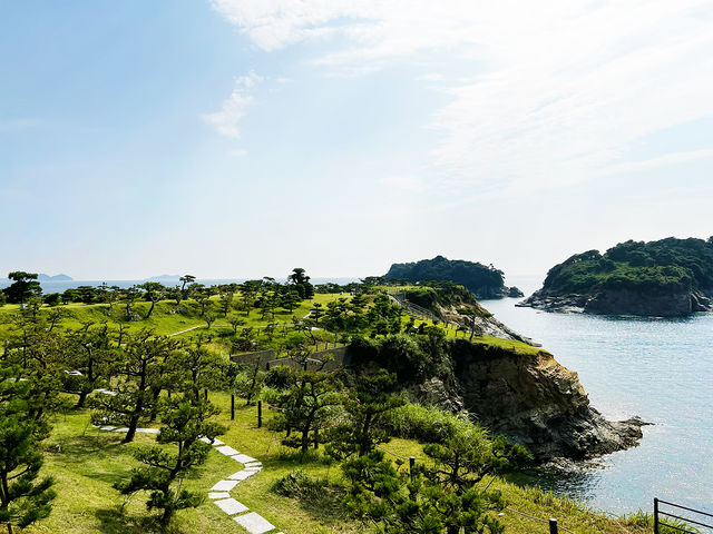 万葉集にも詠まれた絶景の海洋庭園「番所庭園」_双子島ビーチSUP