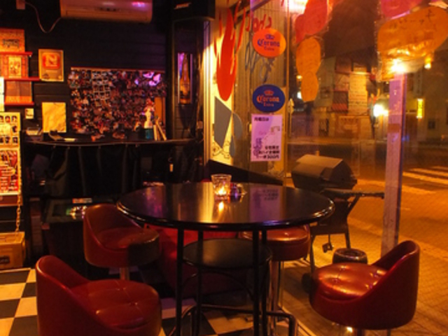 BAR NITROUS  バーナイトローズの写真1