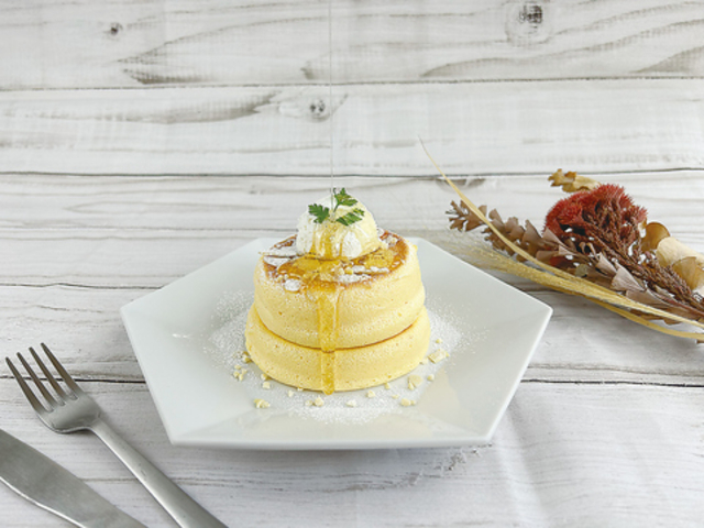 Cafe&Gelateria HoneyB ハニービーの写真1