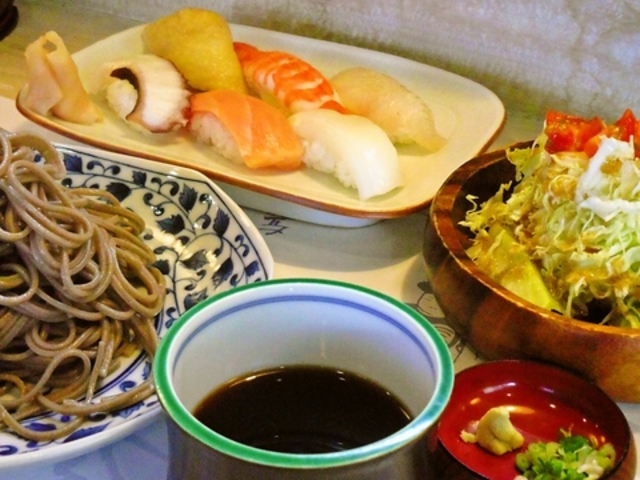 寿司割烹 天領の写真1