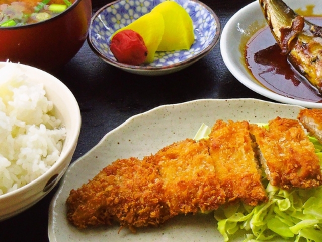 いなり食堂の写真1