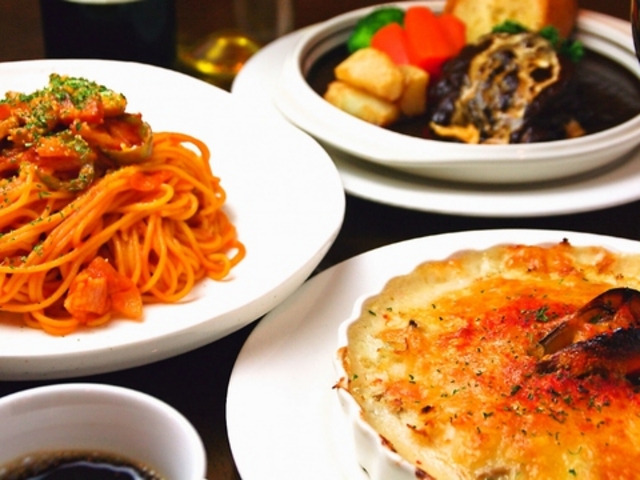 レストラン ゆり 中川店の写真1