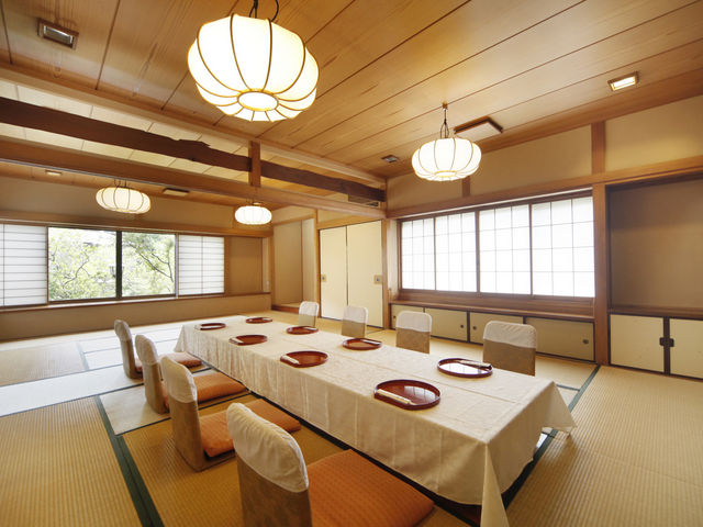 懐石料理・割烹旅館 東山