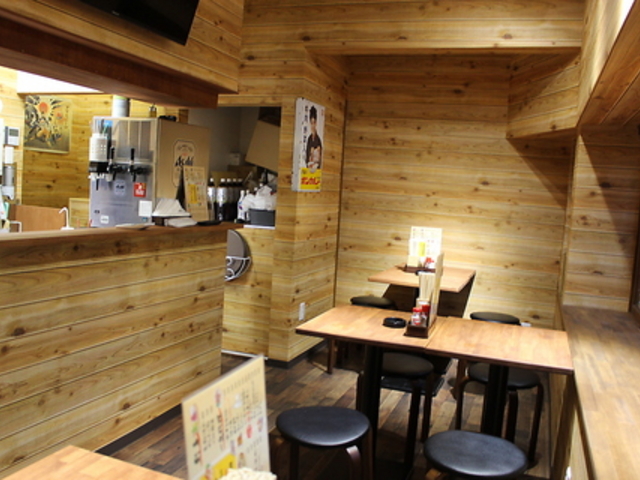 浅草国際酒場の写真1