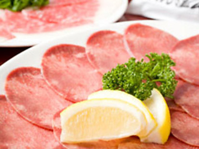 本格焼肉 ほんまもん 玉島店の写真1