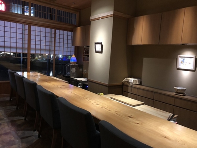 小料理 新宅の写真1