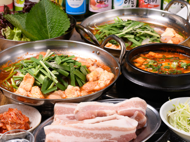 韓国居酒屋ばんぐり 鶴橋店の写真1