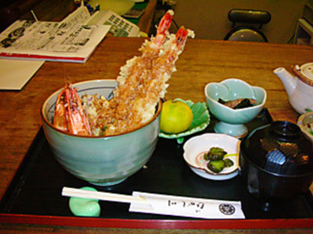 ひがし川の写真1