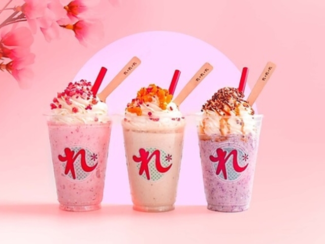 スムージー&アイスクリーム れれれ 祇園店の写真1