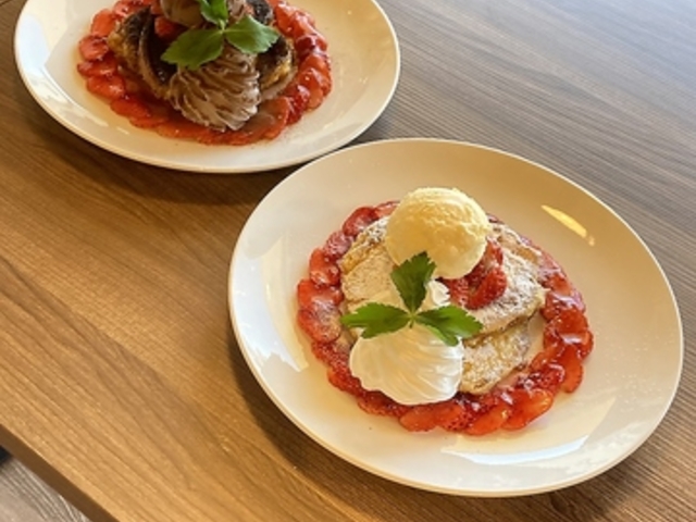 CAFE LA PAIX 甲府昭和店の写真1